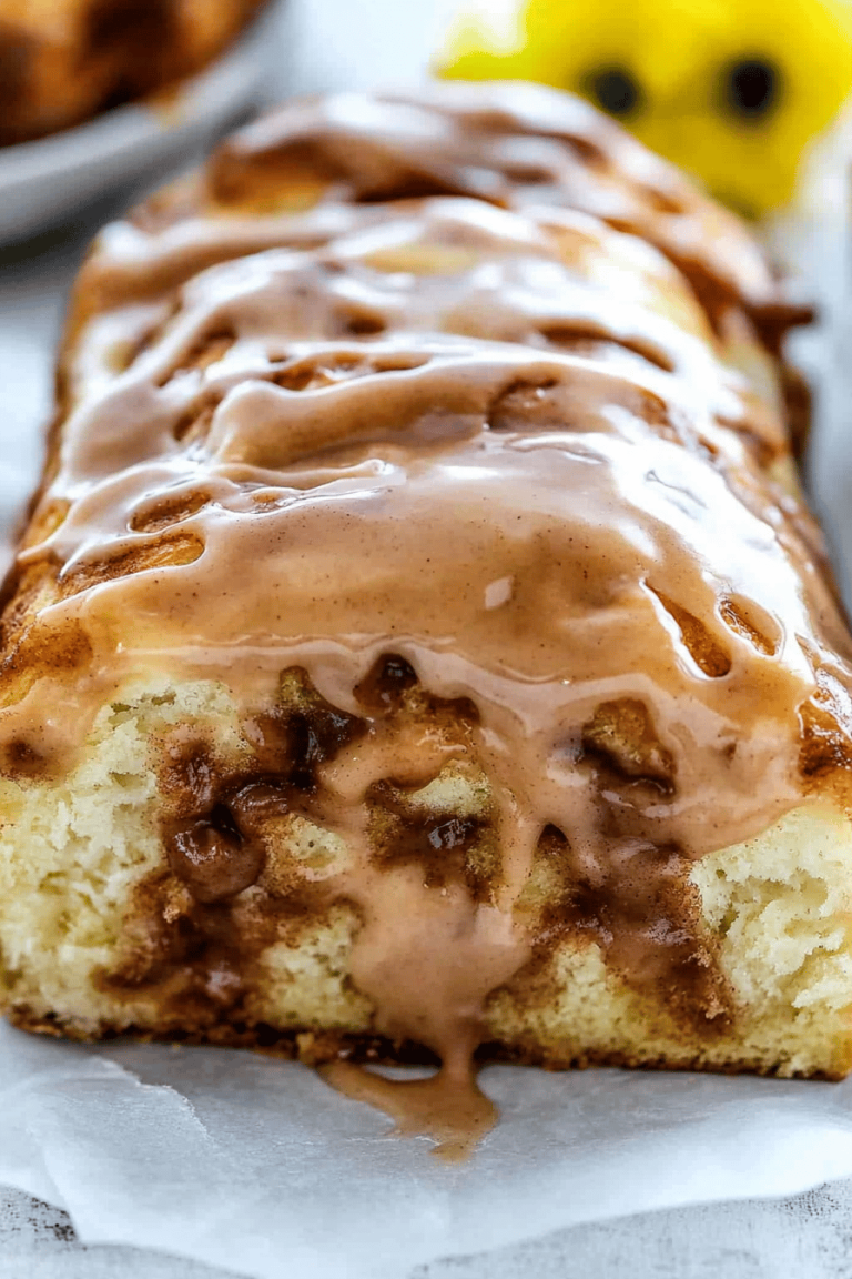 Cinnamon Roll Pull-Apart Bread