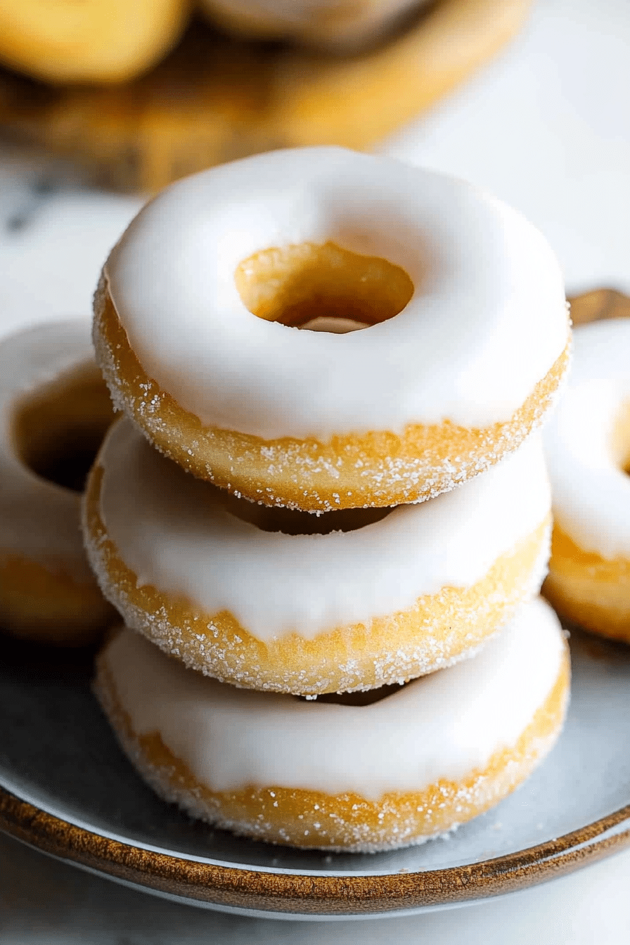 cinnamon doughnuts glaze