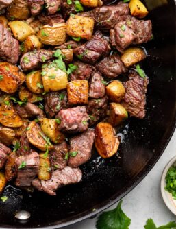 Perfectly Seared Ribeye Steak – Juicy, Tender, and Full of Flavor